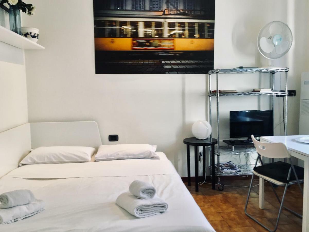 Cozy Central Studio - Porta Romana Leilighet Milano Eksteriør bilde